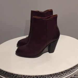 Frye Ankle boots